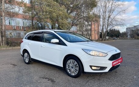 Ford Focus III, 2015 год, 1 000 000 рублей, 4 фотография