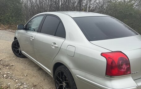 Toyota Avensis III рестайлинг, 2004 год, 750 000 рублей, 7 фотография