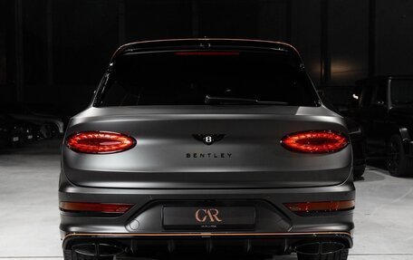 Bentley Bentayga I, 2025 год, 27 690 040 рублей, 6 фотография