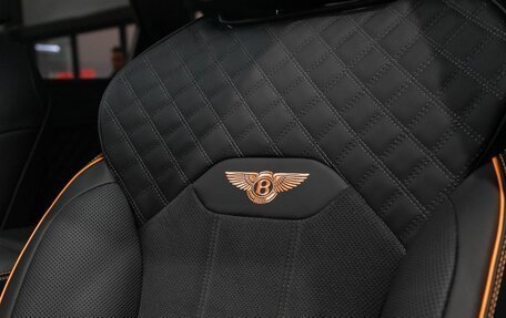 Bentley Bentayga I, 2025 год, 27 690 040 рублей, 12 фотография