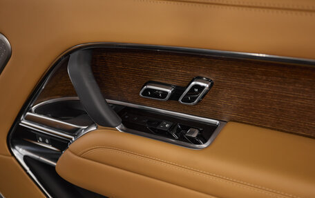 Land Rover Range Rover IV рестайлинг, 2025 год, 32 500 000 рублей, 32 фотография