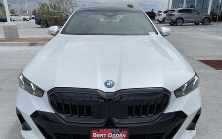 BMW 5 серия, 2025 год, 13 949 297 рублей, 2 фотография