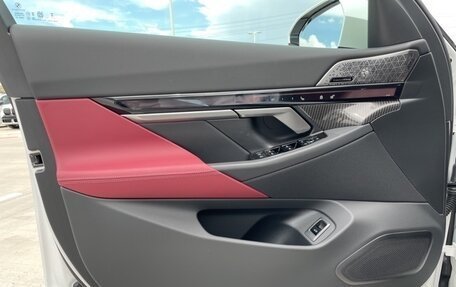 BMW 5 серия, 2025 год, 13 949 297 рублей, 14 фотография