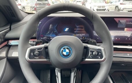 BMW 5 серия, 2025 год, 13 949 297 рублей, 8 фотография