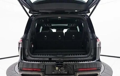 Infiniti QX80, 2025 год, 14 000 000 рублей, 17 фотография