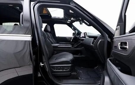 Infiniti QX80, 2025 год, 14 000 000 рублей, 22 фотография