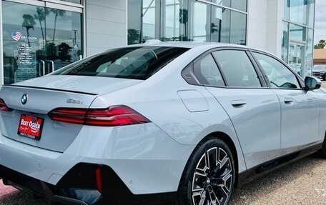 BMW 5 серия, 2025 год, 10 440 335 рублей, 5 фотография