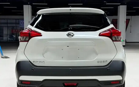 Nissan Kicks I, 2021 год, 1 077 000 рублей, 5 фотография
