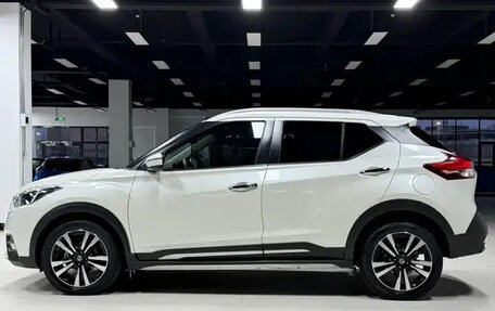 Nissan Kicks I, 2021 год, 1 077 000 рублей, 3 фотография