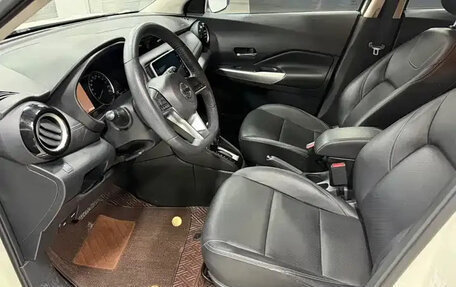 Nissan Kicks I, 2021 год, 1 077 000 рублей, 10 фотография