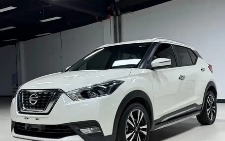 Nissan Kicks I, 2021 год, 1 077 000 рублей, 2 фотография