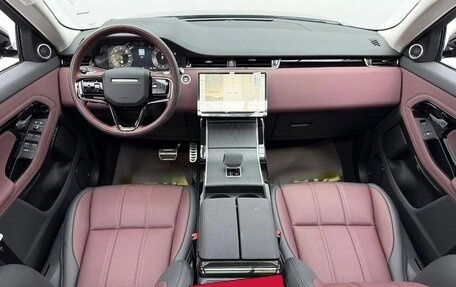 Land Rover Range Rover Evoque II, 2025 год, 9 390 000 рублей, 8 фотография