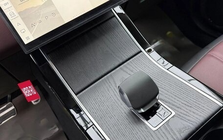 Land Rover Range Rover Evoque II, 2025 год, 9 390 000 рублей, 7 фотография