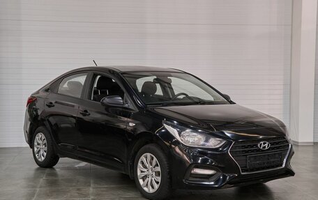 Hyundai Solaris II рестайлинг, 2018 год, 1 410 000 рублей, 1 фотография