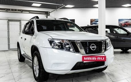 Nissan Terrano III, 2015 год, 1 425 000 рублей, 3 фотография