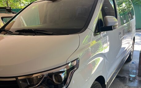 Hyundai H-1 II рестайлинг, 2019 год, 3 600 000 рублей, 6 фотография