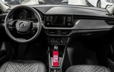 Skoda Rapid II, 2020 год, 1 640 000 рублей, 9 фотография