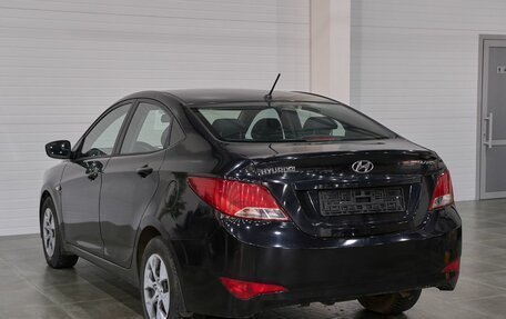 Hyundai Solaris II рестайлинг, 2015 год, 1 245 000 рублей, 4 фотография