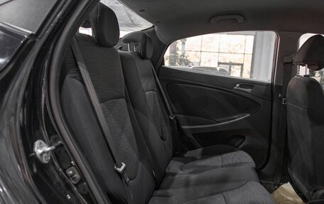 Hyundai Solaris II рестайлинг, 2015 год, 1 245 000 рублей, 18 фотография