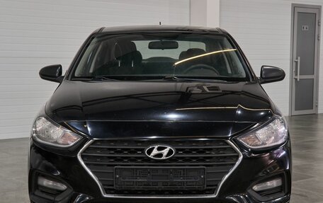 Hyundai Solaris II рестайлинг, 2018 год, 1 410 000 рублей, 2 фотография