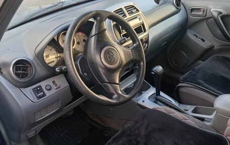 Toyota RAV4, 2002 год, 630 000 рублей, 3 фотография