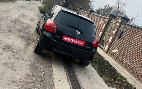 Toyota Auris II, 2008 год, 550 000 рублей, 4 фотография