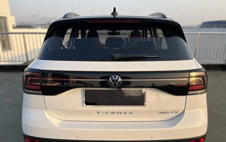 Volkswagen T-Cross I, 2021 год, 1 350 000 рублей, 5 фотография