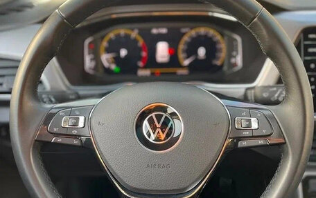 Volkswagen T-Cross I, 2021 год, 1 350 000 рублей, 9 фотография