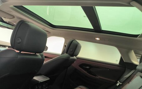 Land Rover Range Rover Evoque II, 2025 год, 6 850 000 рублей, 19 фотография