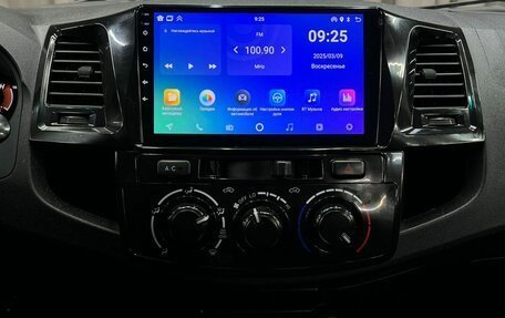 Toyota Hilux VII, 2014 год, 1 699 888 рублей, 14 фотография