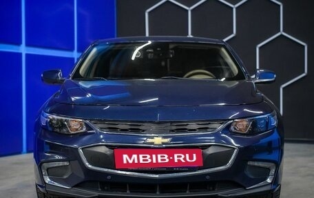 Chevrolet Malibu IX, 2017 год, 1 815 000 рублей, 3 фотография