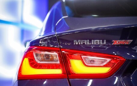 Chevrolet Malibu IX, 2017 год, 1 815 000 рублей, 24 фотография