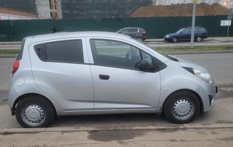 Chevrolet Spark III, 2012 год, 560 000 рублей, 2 фотография