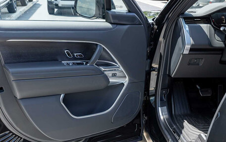 Land Rover Range Rover, 2025 год, 19 990 900 рублей, 10 фотография