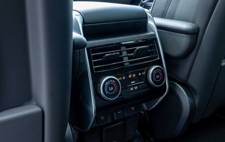 Land Rover Range Rover, 2025 год, 19 990 900 рублей, 25 фотография