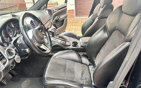 Porsche Cayenne III, 2016 год, 3 990 000 рублей, 13 фотография