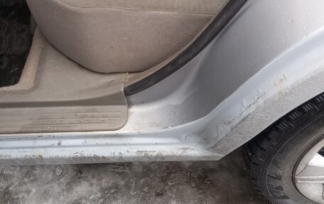 Nissan Avenir II, 1999 год, 350 000 рублей, 11 фотография