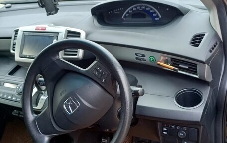 Honda Freed I, 2013 год, 1 200 000 рублей, 7 фотография