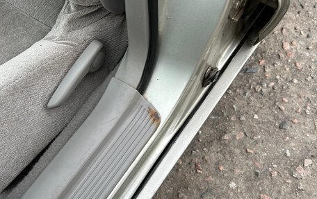 Mazda Millenia I рестайлинг, 2000 год, 370 000 рублей, 11 фотография