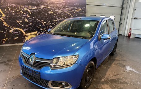 Renault Sandero II рестайлинг, 2016 год, 990 000 рублей, 1 фотография