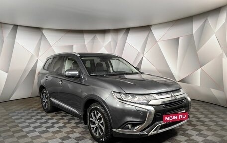 Mitsubishi Outlander III рестайлинг 3, 2019 год, 2 765 000 рублей, 3 фотография