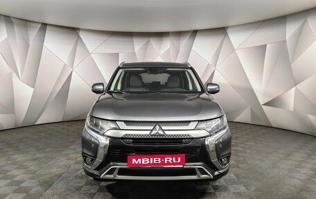 Mitsubishi Outlander III рестайлинг 3, 2019 год, 2 765 000 рублей, 7 фотография