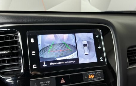 Mitsubishi Outlander III рестайлинг 3, 2019 год, 2 765 000 рублей, 21 фотография