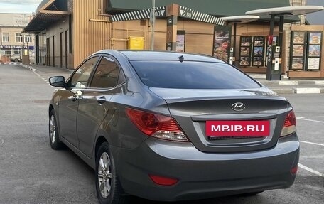 Hyundai Solaris II рестайлинг, 2013 год, 1 085 000 рублей, 4 фотография