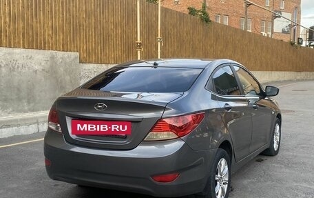 Hyundai Solaris II рестайлинг, 2013 год, 1 085 000 рублей, 6 фотография