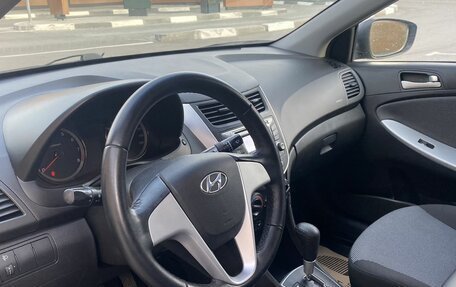 Hyundai Solaris II рестайлинг, 2013 год, 1 085 000 рублей, 11 фотография