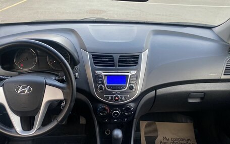 Hyundai Solaris II рестайлинг, 2013 год, 1 085 000 рублей, 10 фотография