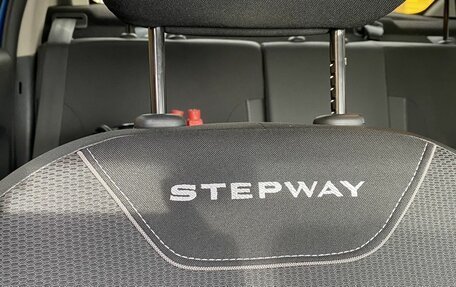 Renault Logan II, 2021 год, 1 310 000 рублей, 15 фотография