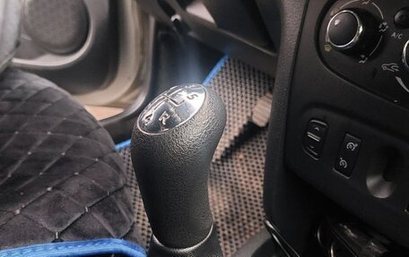 Renault Logan II, 2017 год, 720 000 рублей, 13 фотография