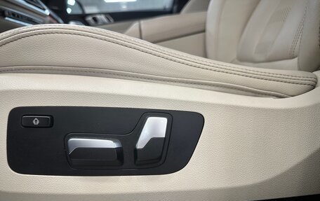 BMW X5, 2019 год, 7 500 000 рублей, 13 фотография